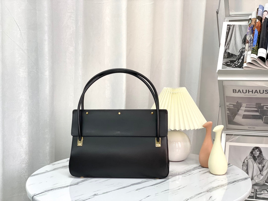 Luxury DiorPARISIENNE 30 HANDBAG IN BLACK SMOOTH CALFSKIN