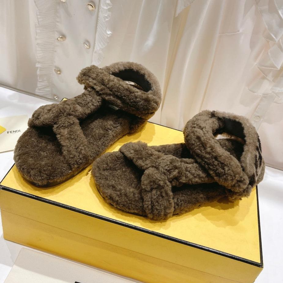 Luxury FendiLuxury FendiDAD SANDAL IN MOCHA BROWN FLEECE