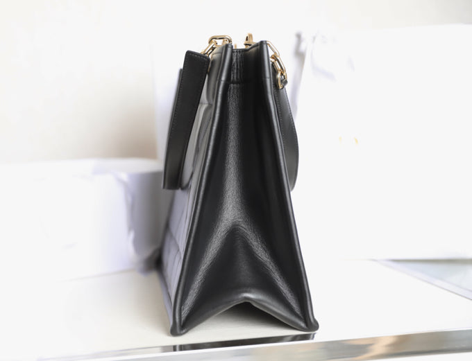 Luxury DiorMEDIUM TOTE BOOK 26 BAG IN BLACK CALFSKIN