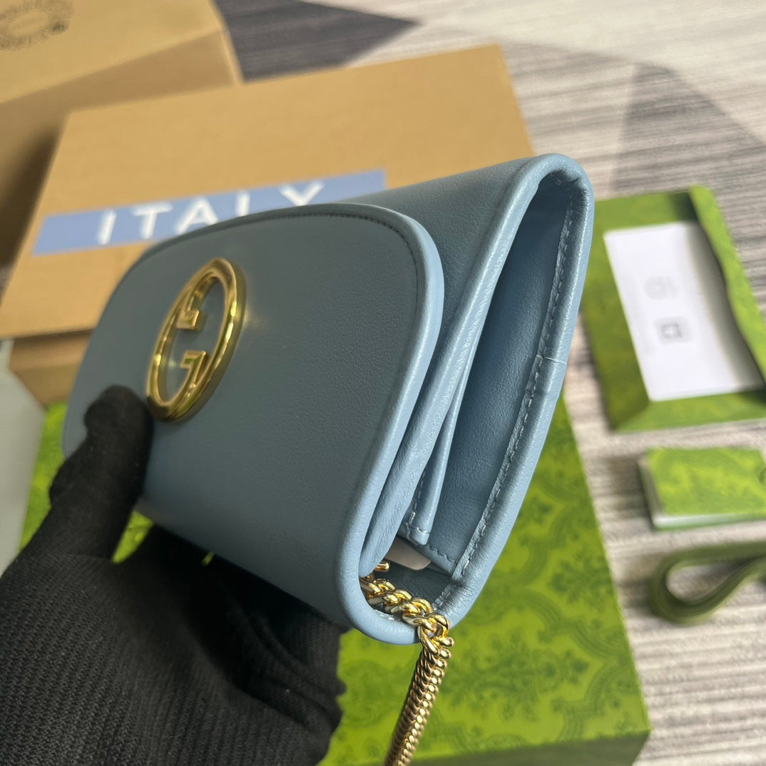Luxury Gucci BLONDIE SHOULDER BAG 21 IN SKY BLUE CALFSKIN GOLD HARDWARE
