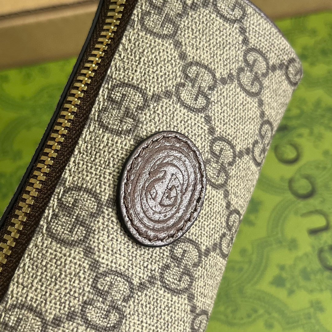 Luxury Gucci GG MINI 12 BUCKET BAG IN BEIGE CANVAS