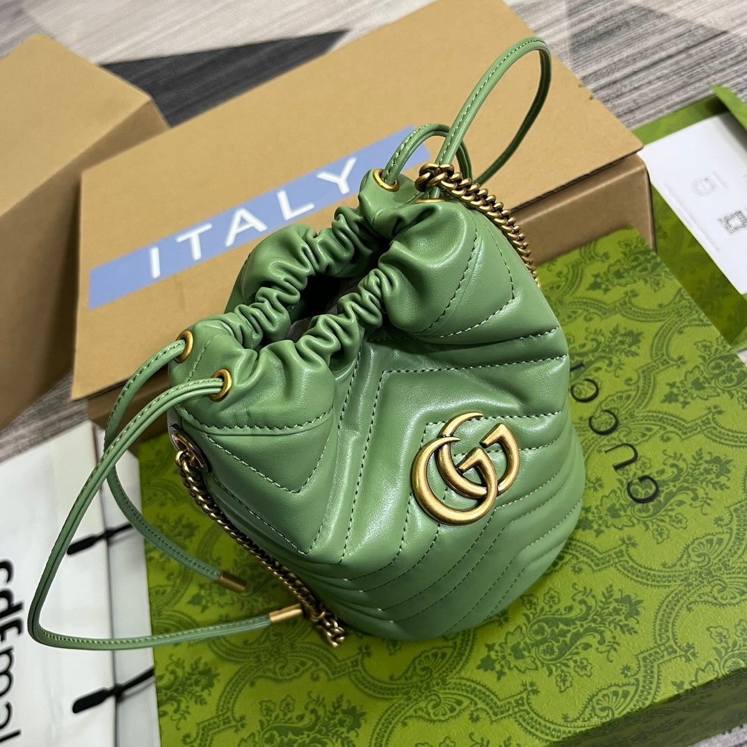 Luxury Gucci GG MARMONT 17 BUCKET BAG IN LIGHT GREEN CALFSKIN