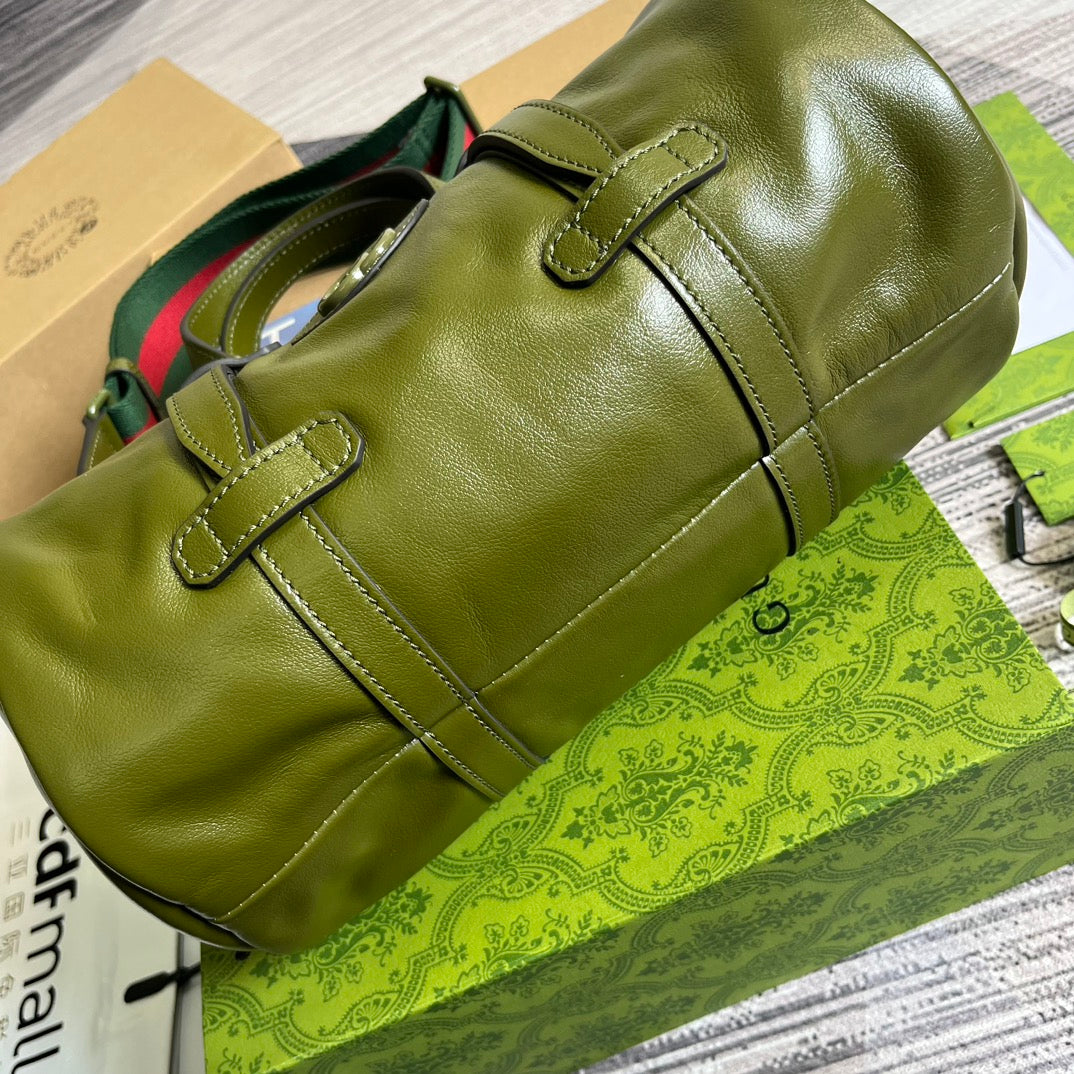 Luxury Gucci GG SMALL 28 DUFFLE BAG IN GREEN MOSS SOLF CALFSKIN