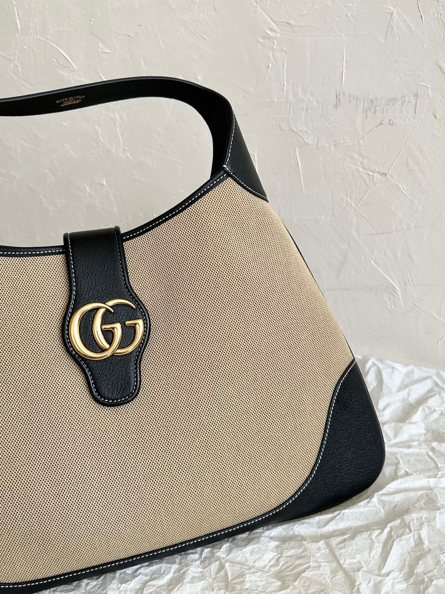 Luxury Gucci LARGE APHRODITE 47 BAG BEIGE CANVAS AND BLACK CALFSKIN