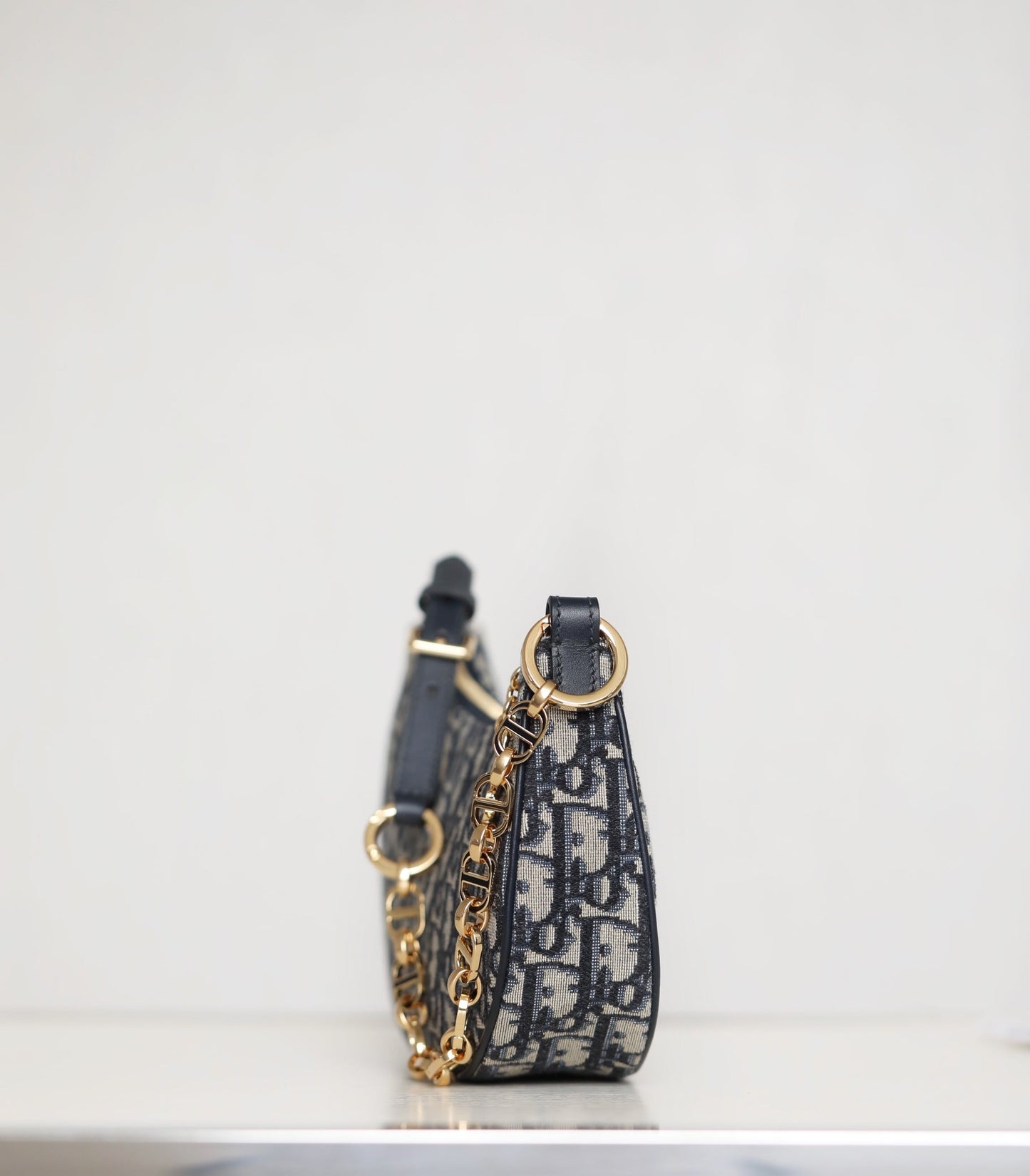 Luxury DiorLOUNGE 26 BAG IN BLUE OBLIQUE JACQUARD