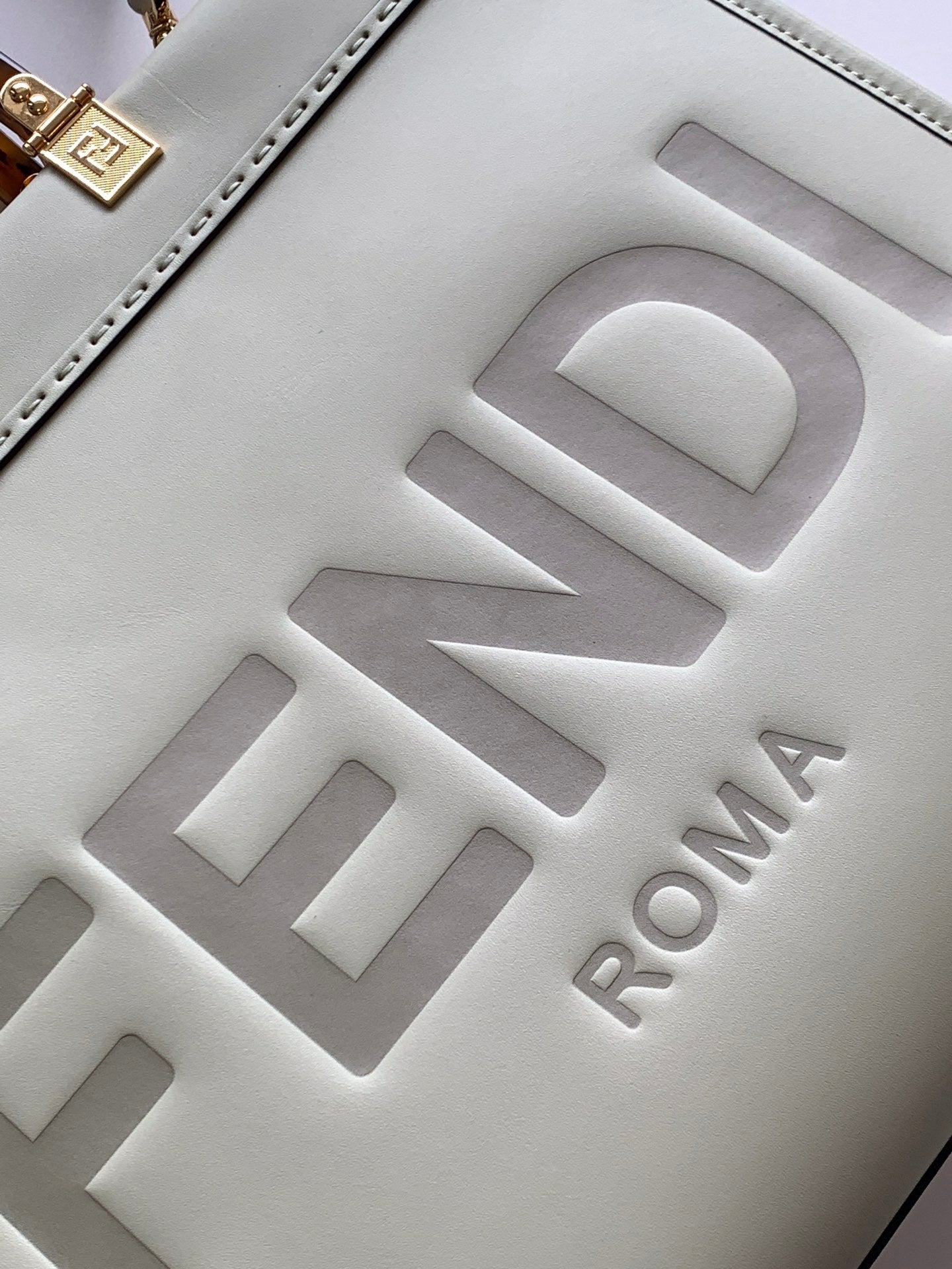 Luxury FendiFend Sunshine Medium Bag 35 Light Grey Leather