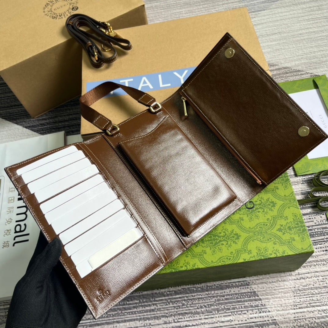 Luxury Gucci GG CLASP CLUTCH 20 IN BEIGE CANVAS AND BROWN CALFSKIN