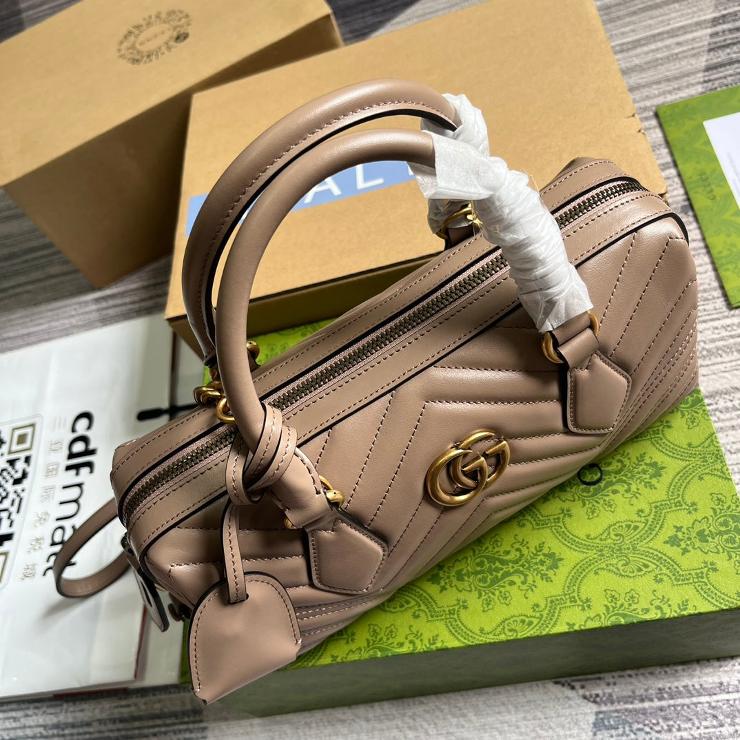 Luxury Gucci GG MARMONT MATELASSE 27 HANDBAG BEIGE CALFSKIN