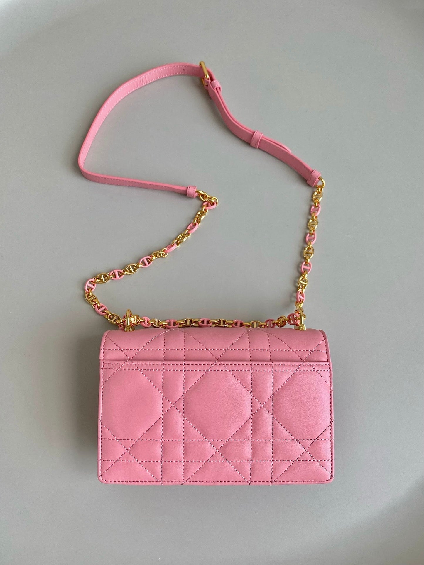 Luxury DiorMINI CHAIN BAG 17 IN LIGHT PINK CALFSKIN