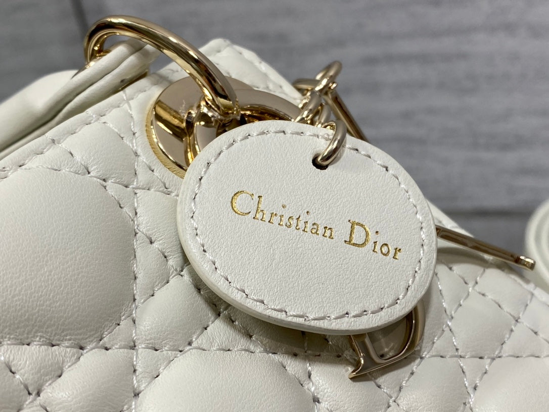 Luxury Diormicro lady 12 white lambskin ghw