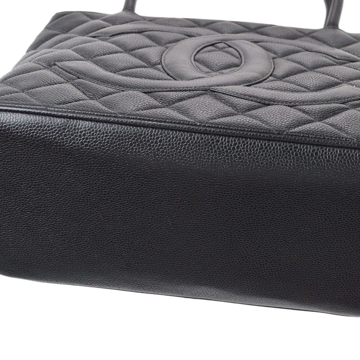 Luxury Chanel Medallion Quilted Tote Handbag Black Caviar 78481