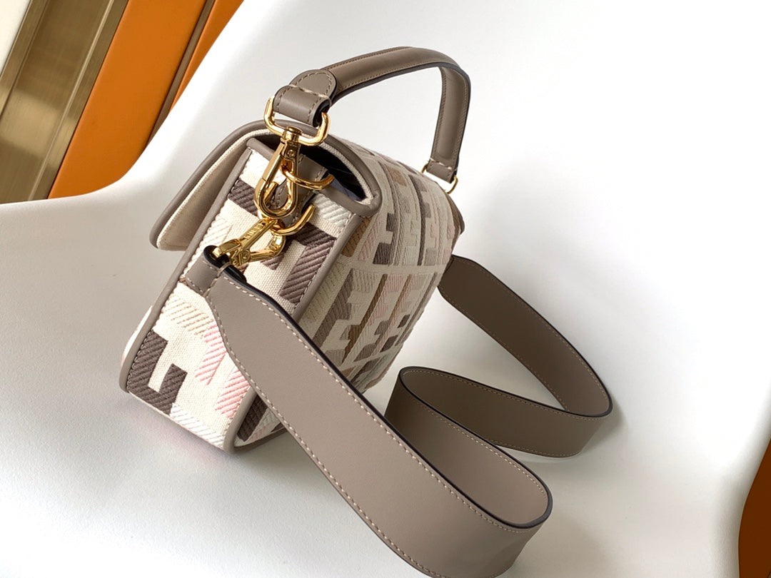 Luxury FendiFend Baguette White Brown and Multicolour Canvas Bag 27 with FF Embroidery Ghw