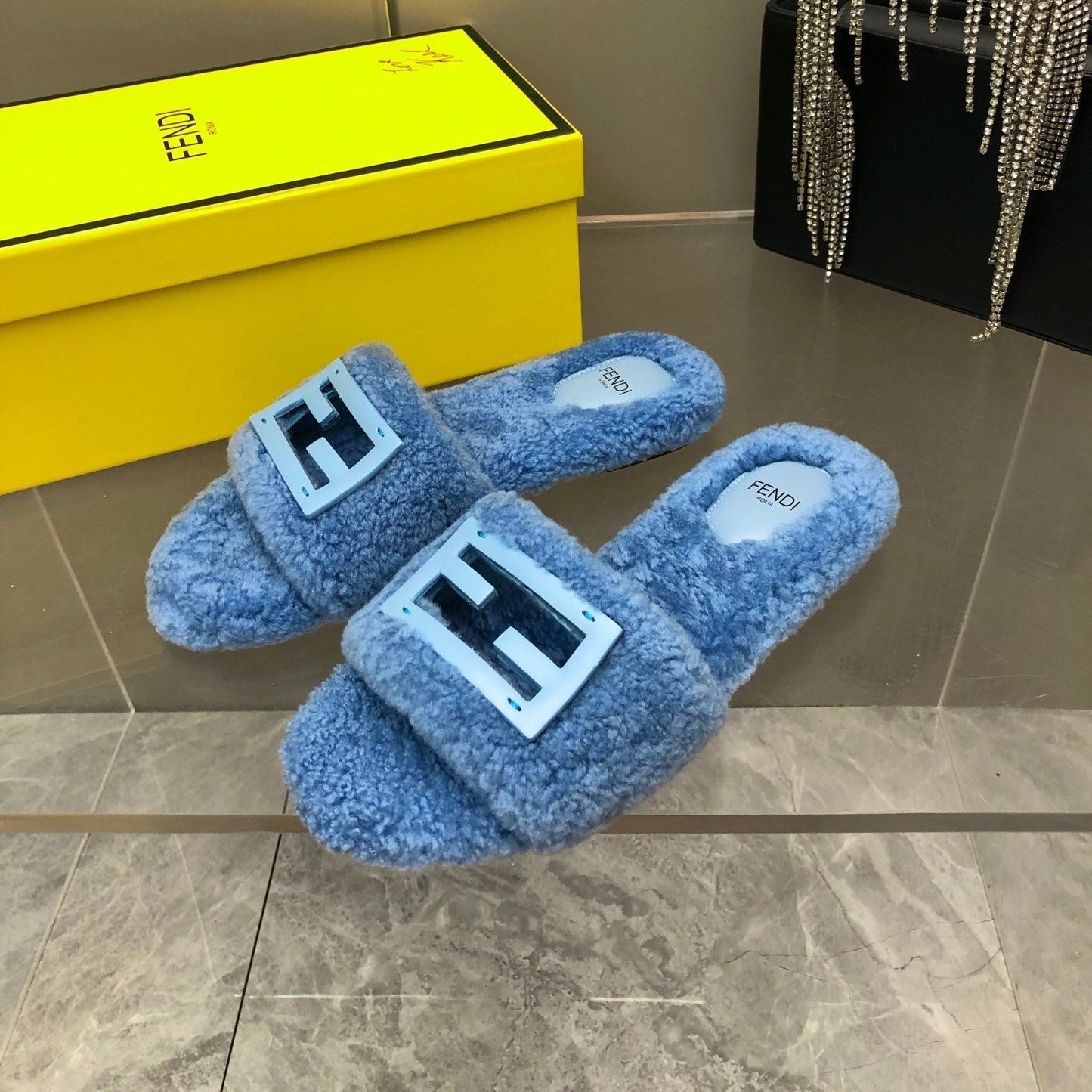 Luxury FendiLuxury FendiBAGUETTE SLIDE SLIPPERS IN CERULEAN BLUE WOOL
