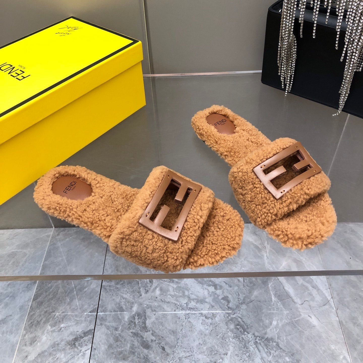 Luxury FendiLuxury FendiBAGUETTE SLIDE SLIPPERS IN CINNAMON BROWN WOOL