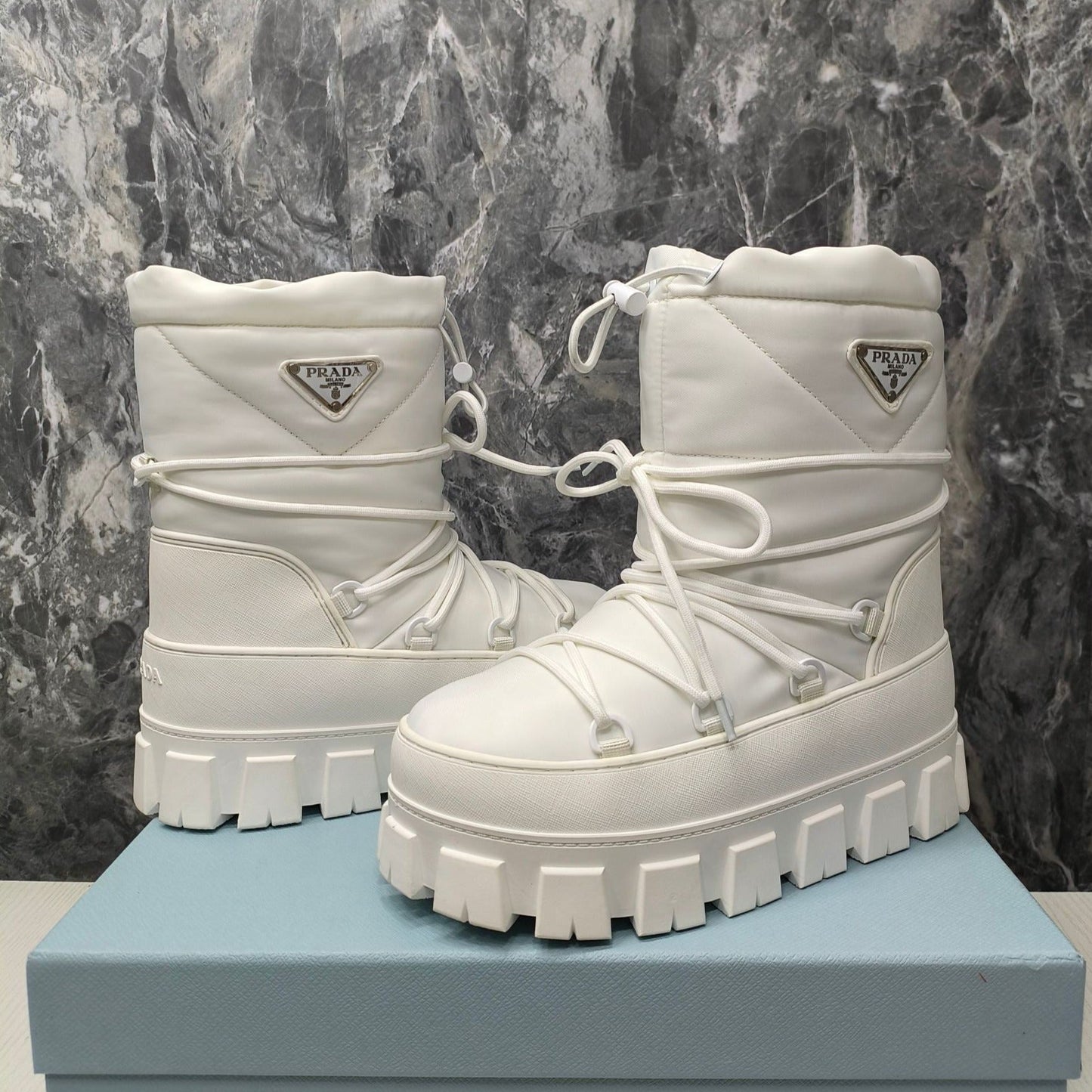 Luxury PradaRE-NYLON GABARDINE APRÈS SKI BOOTIES WHITE