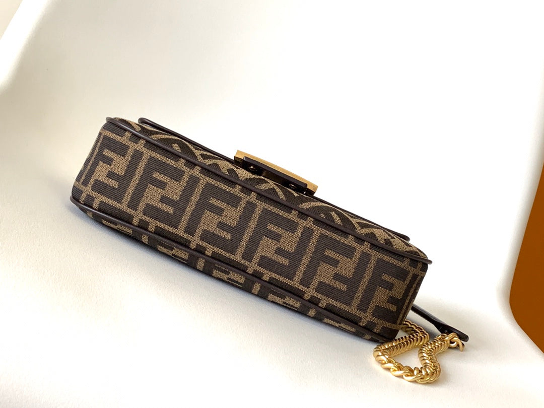 Luxury FendiFend Baguette 24 Brown FF Jacquard Fabric Bag Ghw