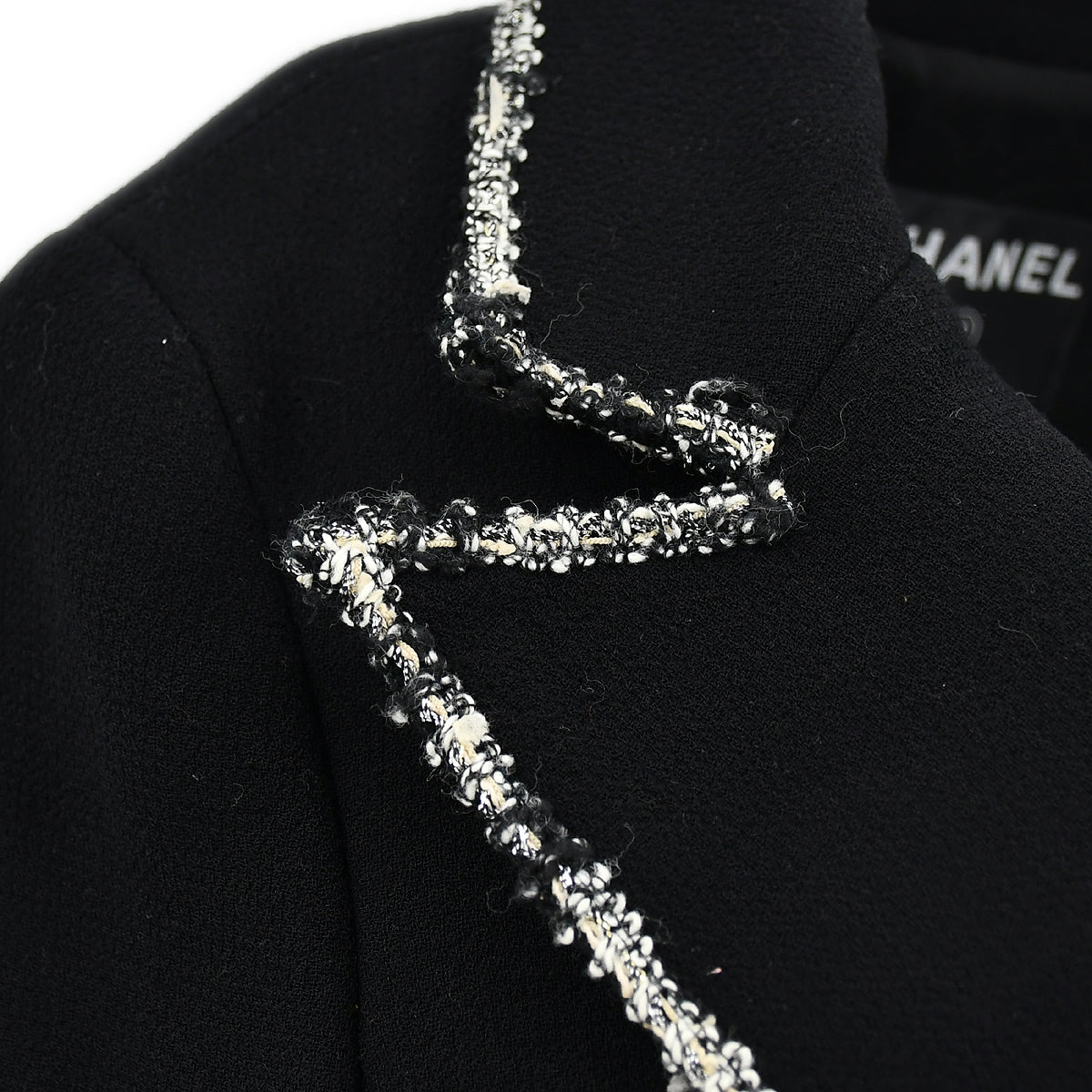 Luxury Chanel Cruise 2005 emblem patch single-breasted blazer #36