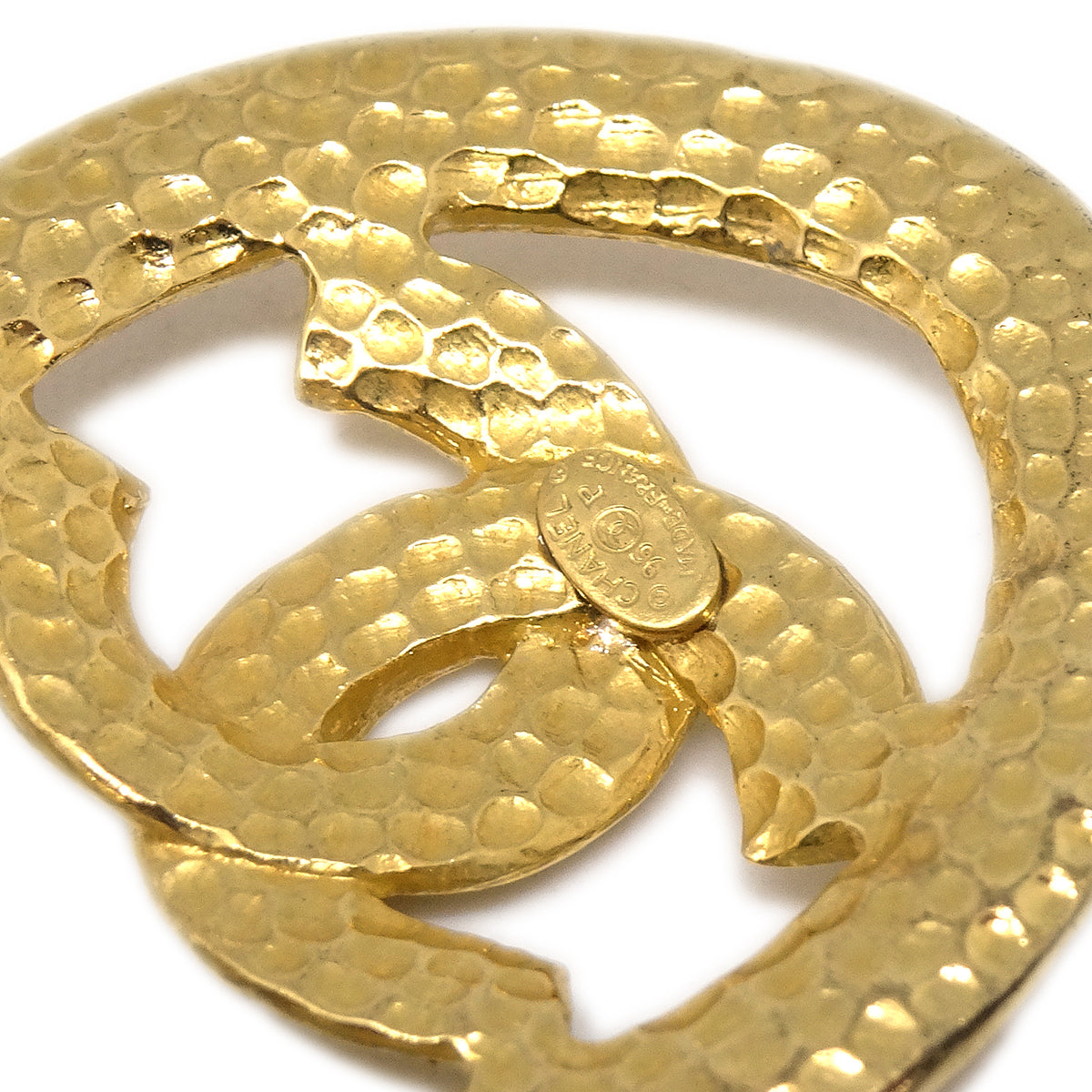 Luxury Chanel Dangle Hoop Earrings Clip-On Gold 96P