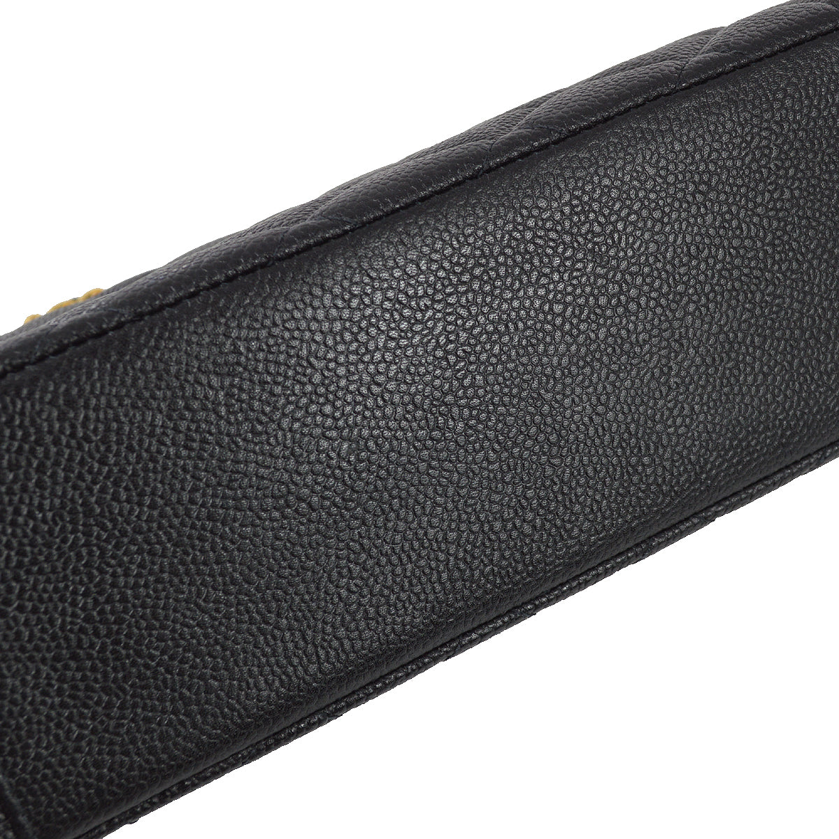 Luxury Chanel 1997-1999 Black Caviar Medium Tall Diana Shoulder Bag