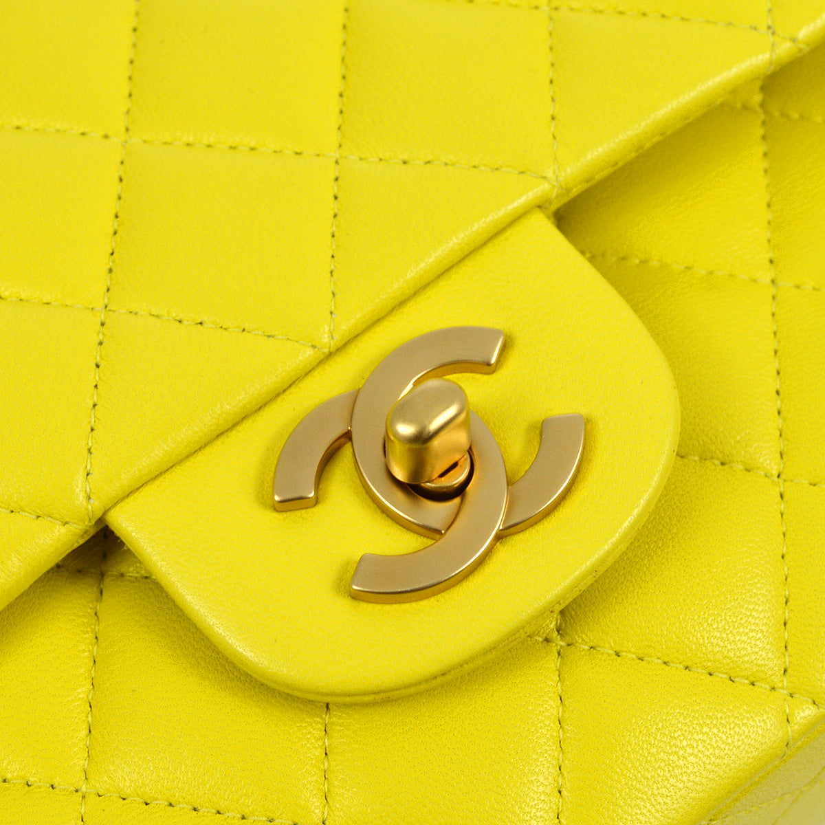 Luxury Chanel * 2000-2001 Yellow Lambskin Medium Classic Double Flap Bag