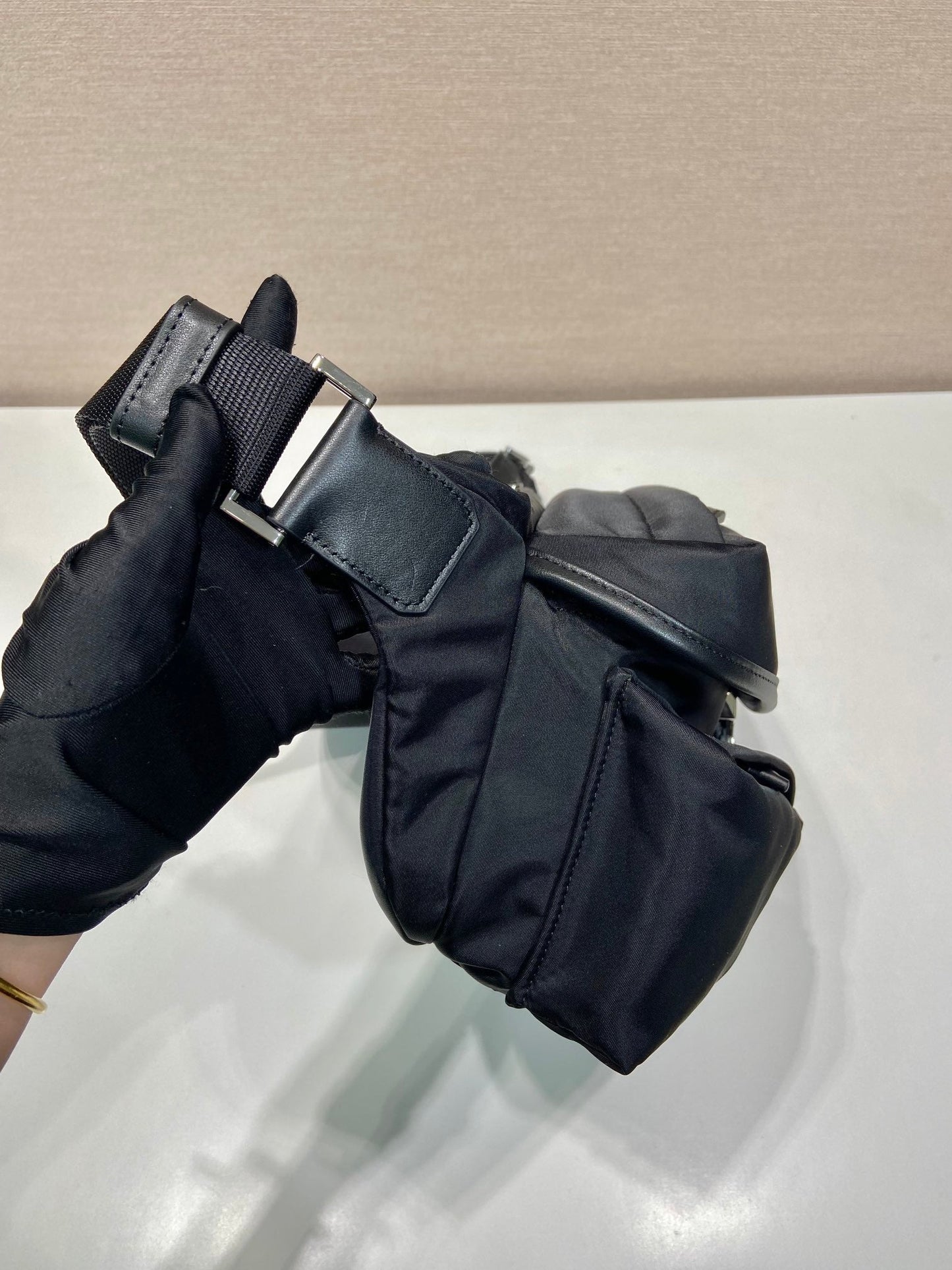 Luxury PradaBELT BAG 27 IN BLACK RE-NYLON