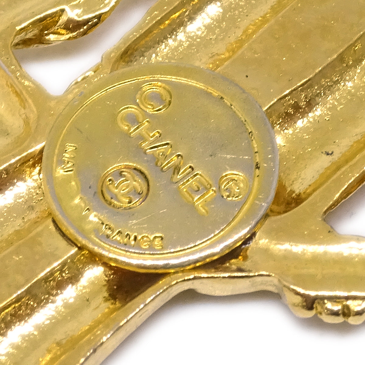 Luxury Chanel Gold Mademoiselle Brooch Pin