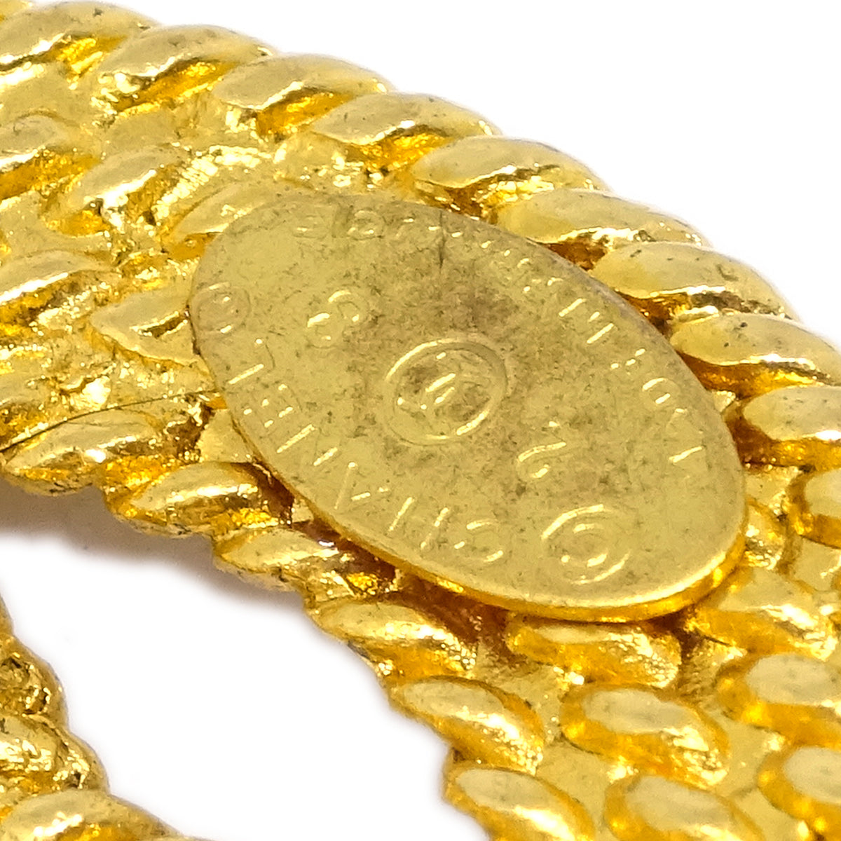 Luxury Chanel Medallion Brooch Pin Gold 28