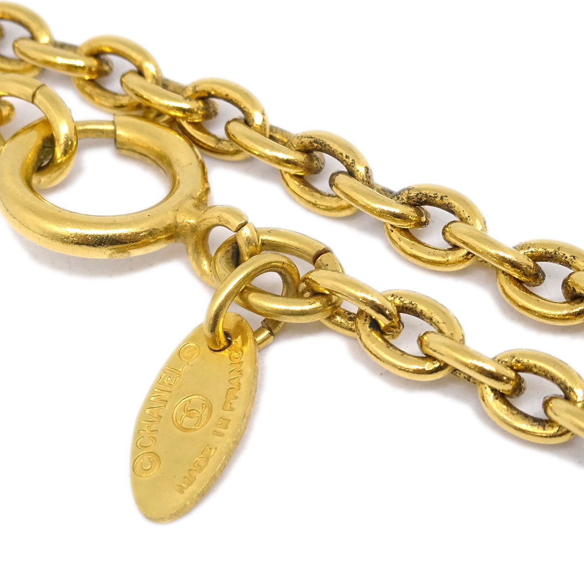 Luxury Chanel Medallion Pendant Necklace Gold 3848