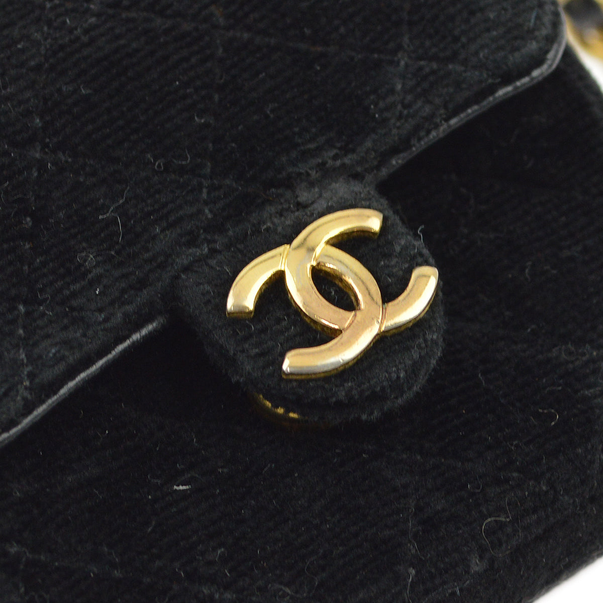 Luxury Chanel Black Velvet Classic Flap Micro Chain Pochette Pouch
