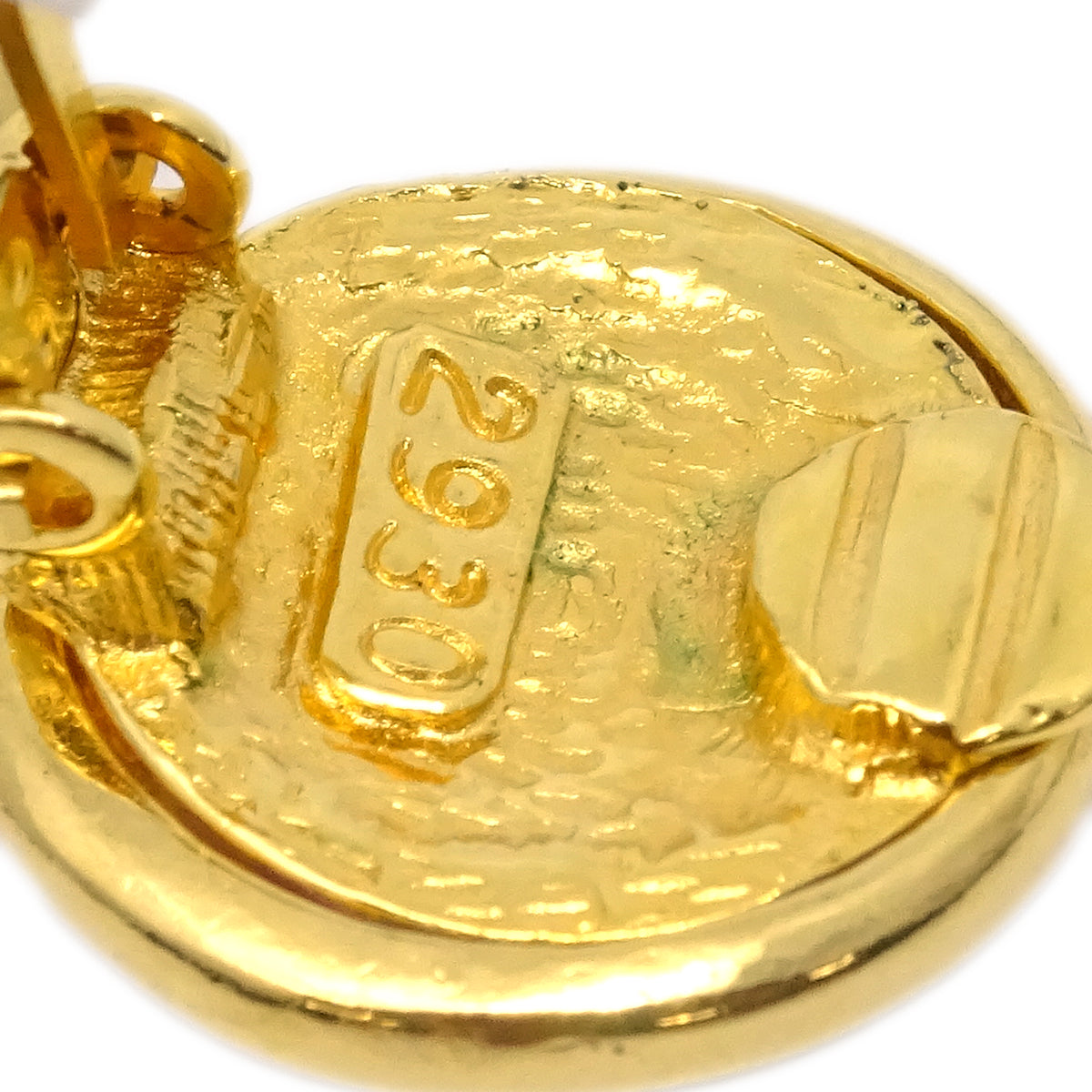 Luxury Chanel Dangle Earrings Clip-On Gold 93P/2930