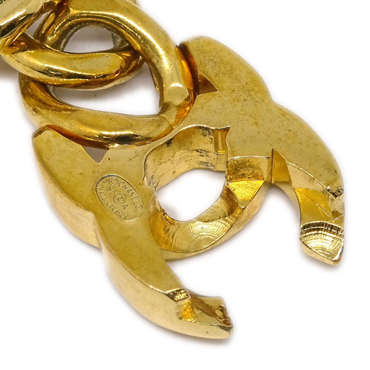 Luxury Chanel Turnlock Bracelet Gold 95A