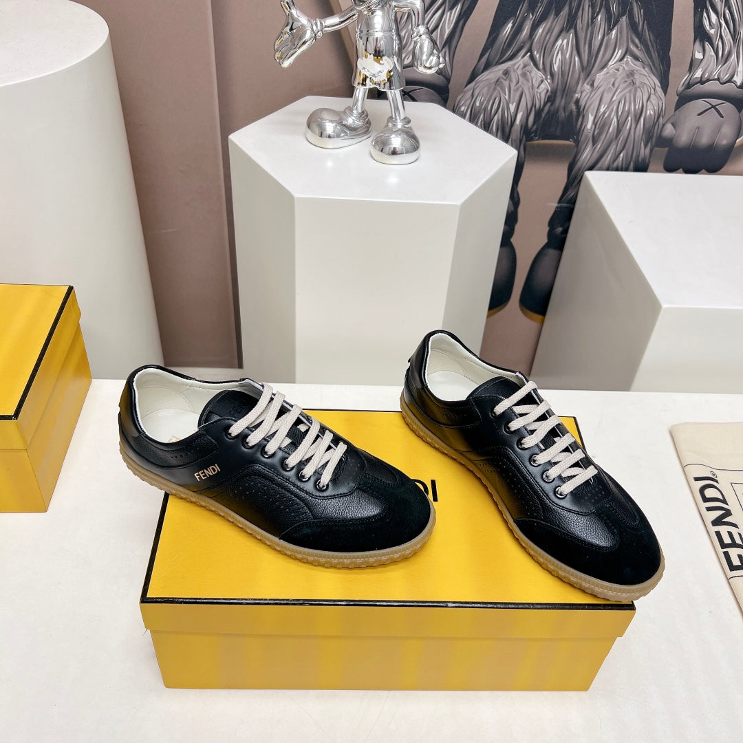 Luxury FendiLuxury FendiFLIGHT SNEAKER IN BLACK SUEDE AND LAMBSKIN