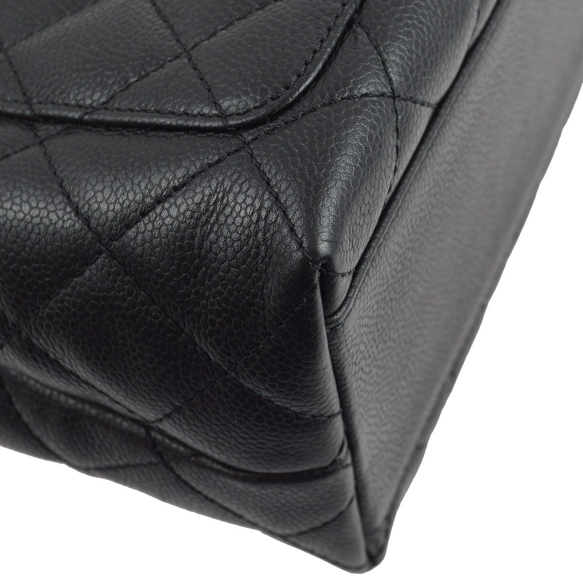 Luxury Chanel 2001-2003 Black Caviar Top Handle Handbag