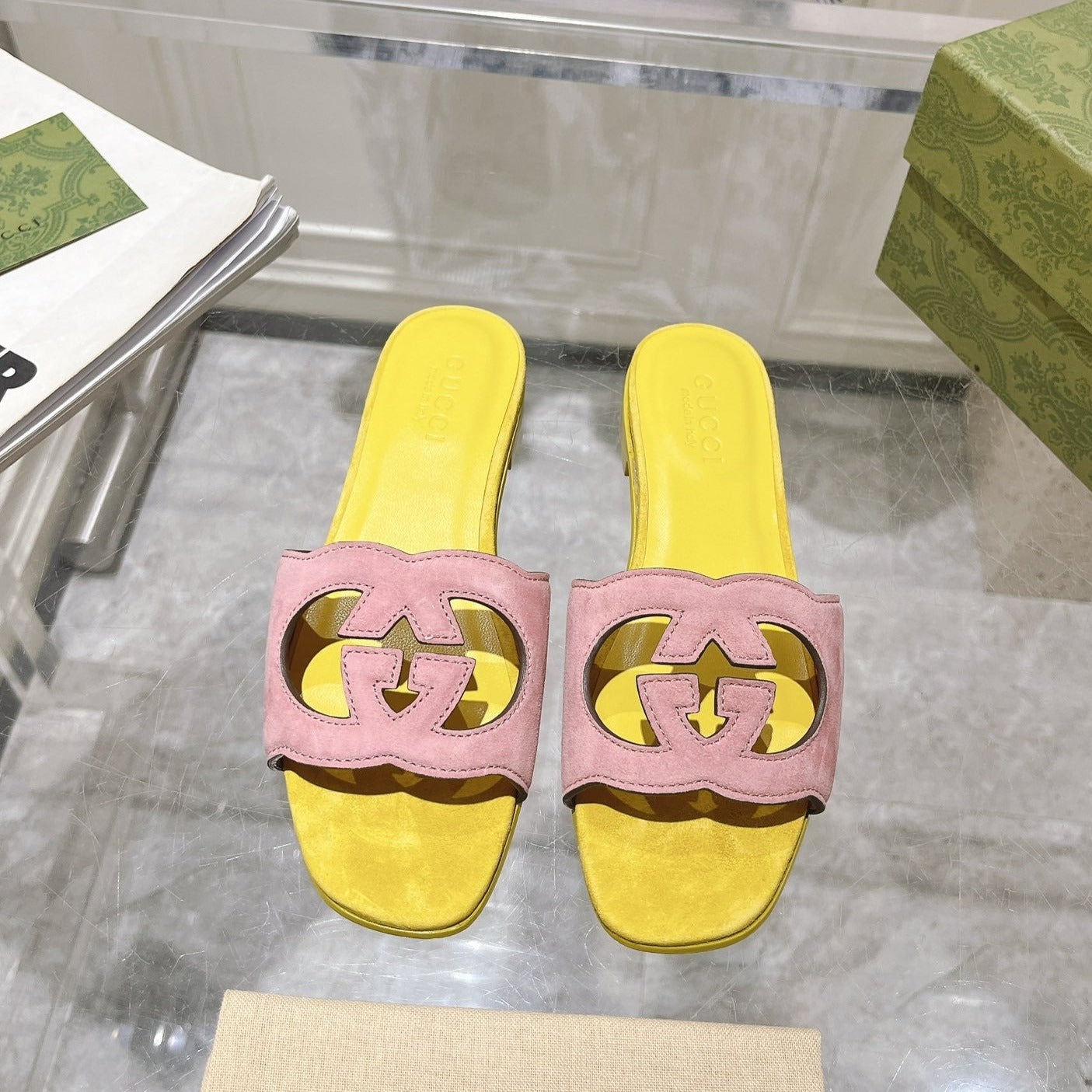 Luxury Gucci GG Interlocking double G hollow slippers Blush Pink Yellow