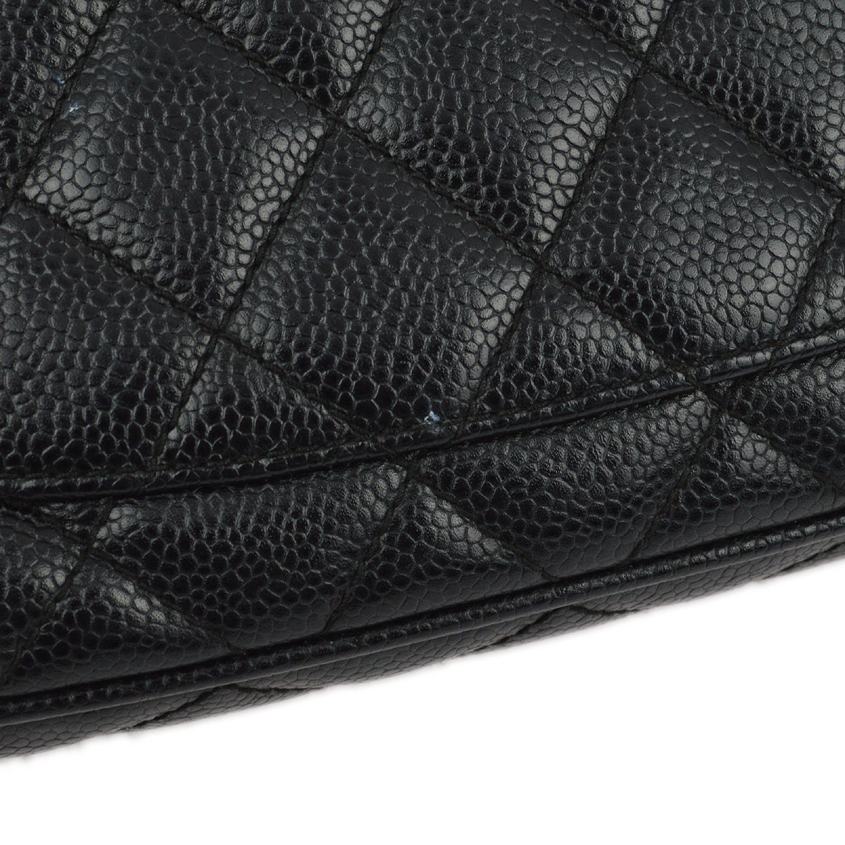 Luxury Chanel 2001-2003 Black Caviar Shoulder Bag