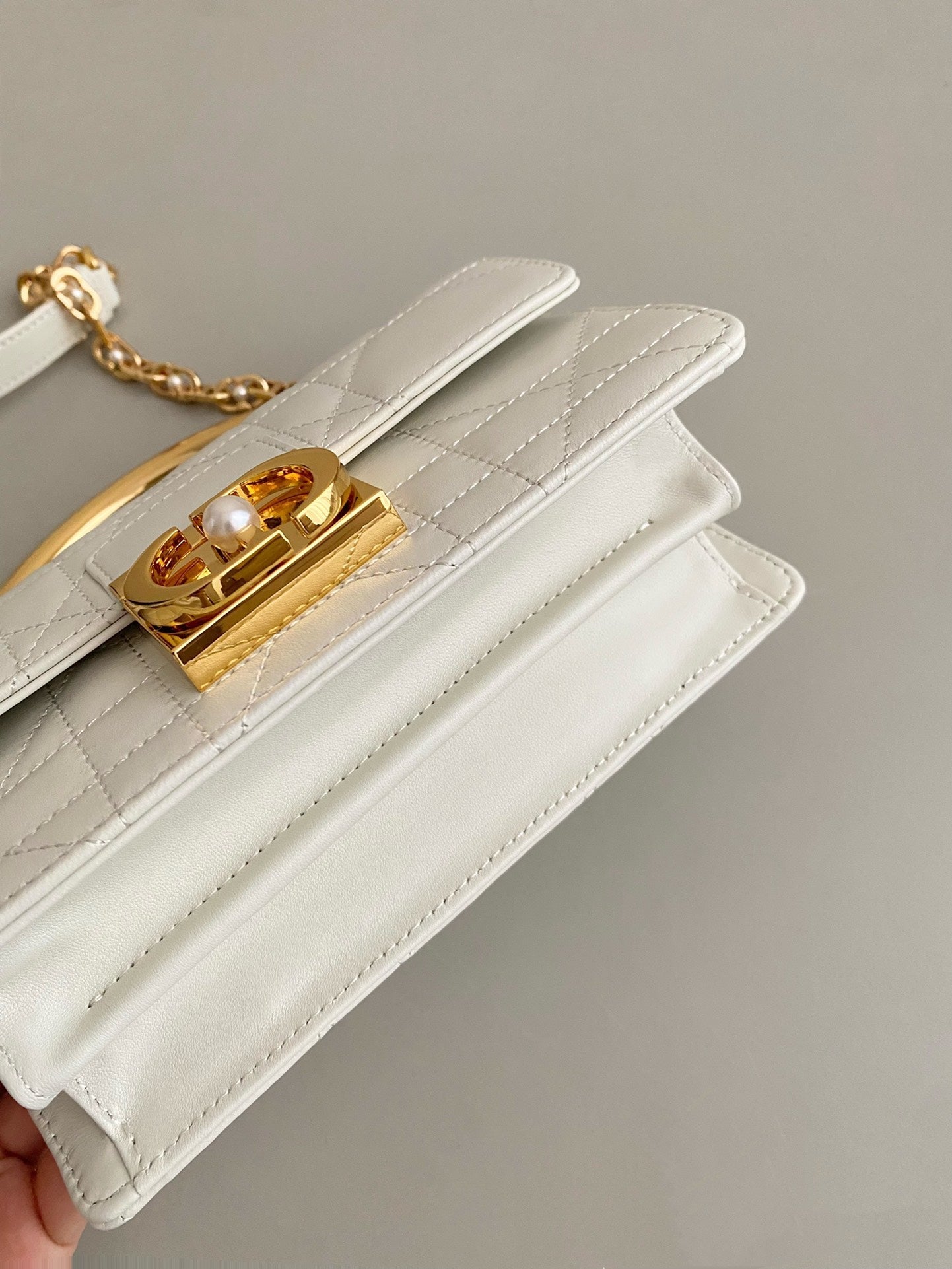 Luxury DiorMINI ANGE 20 BAG IN WHITE CALFSKIN
