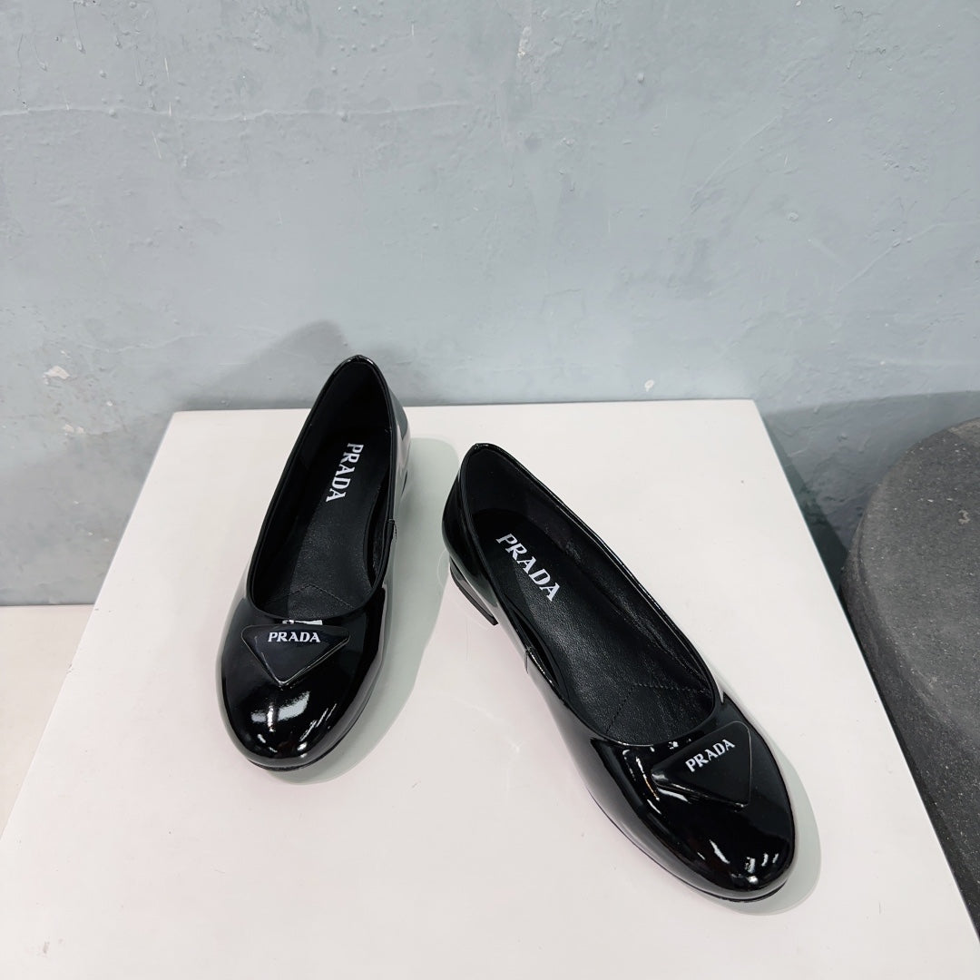 Luxury PradaBASIC PATENT BALLET FLATS BLACK CALFSKIN