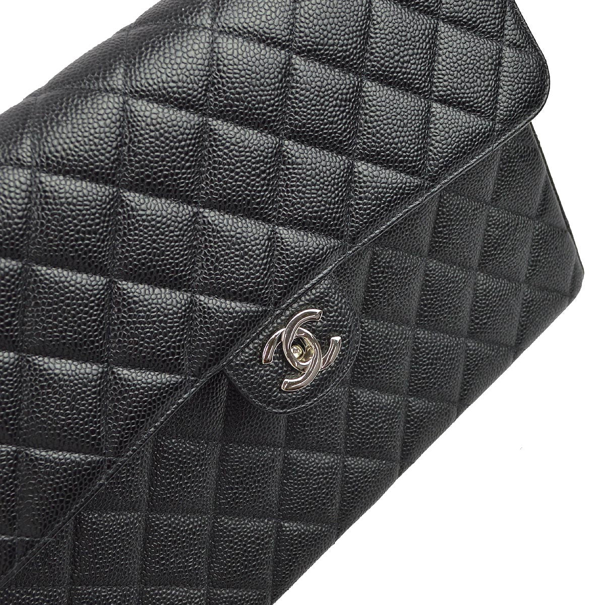 Luxury Chanel 2001-2003 Black Caviar Jumbo Classic Flap Shoulder Bag