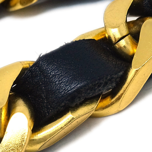 Luxury Chanel Bracelet Gold Black 95A