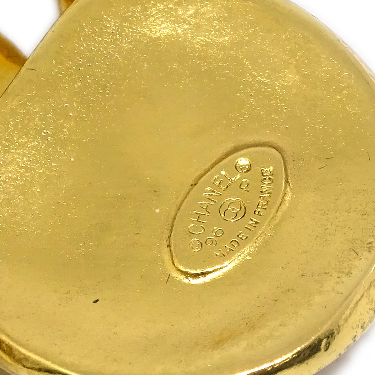 Luxury Chanel Brooch Pin Gold 96P