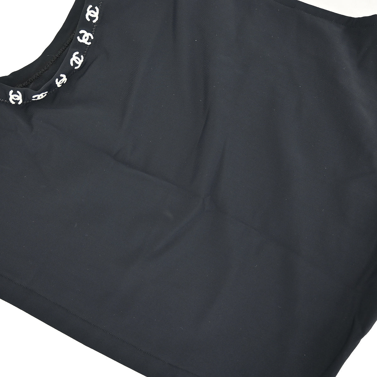 Luxury Chanel Cropped T-shirt Black 97C #36