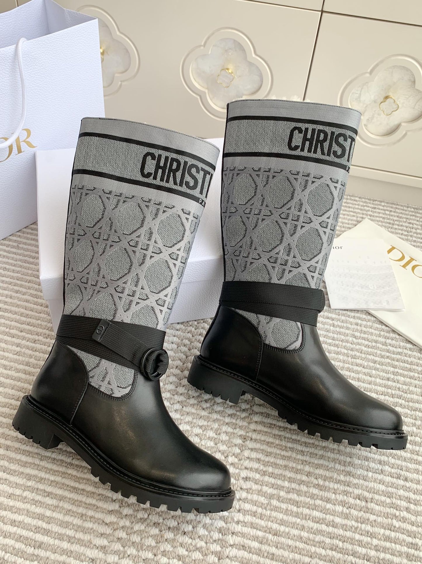 Luxury DiorD-Major Boot In Grey Mix Black Denim Fabric With Fleece Lining 105070
