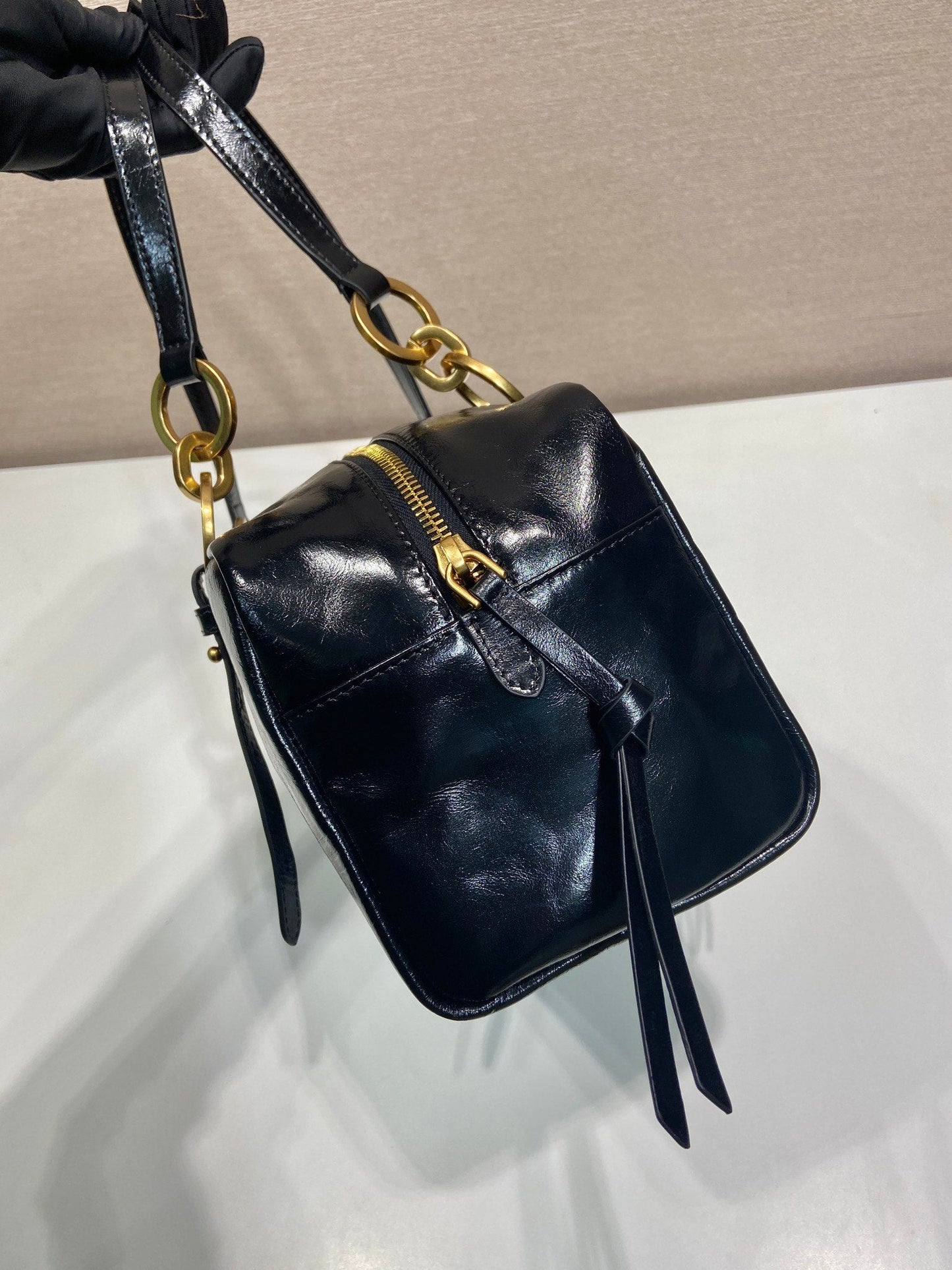 Luxury PradaLARGE RECTANGULAR BAG 30 IN BLACK OIL WAX LAMBSKIN GOLD HARDWARE