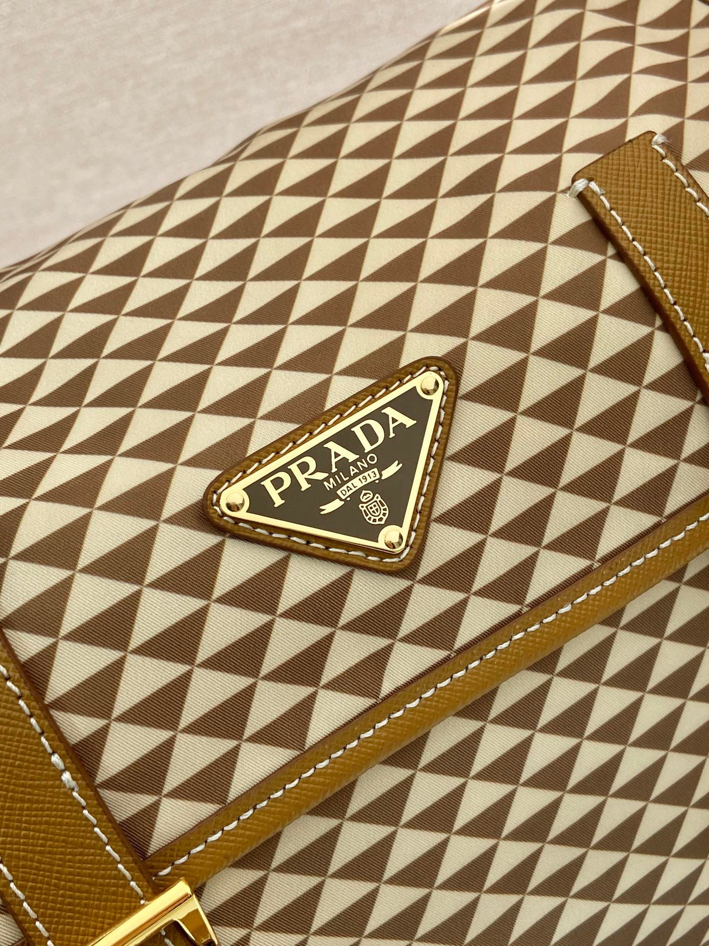 Luxury PradaMESSENGER BAG 25 IN BROWN MIX CREAM TRIANGLE PATTERN EMBROIDERED FABRIC