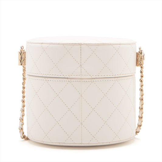 Chanel Matrasse Chain Shoulder Bag Vanity White G 31st