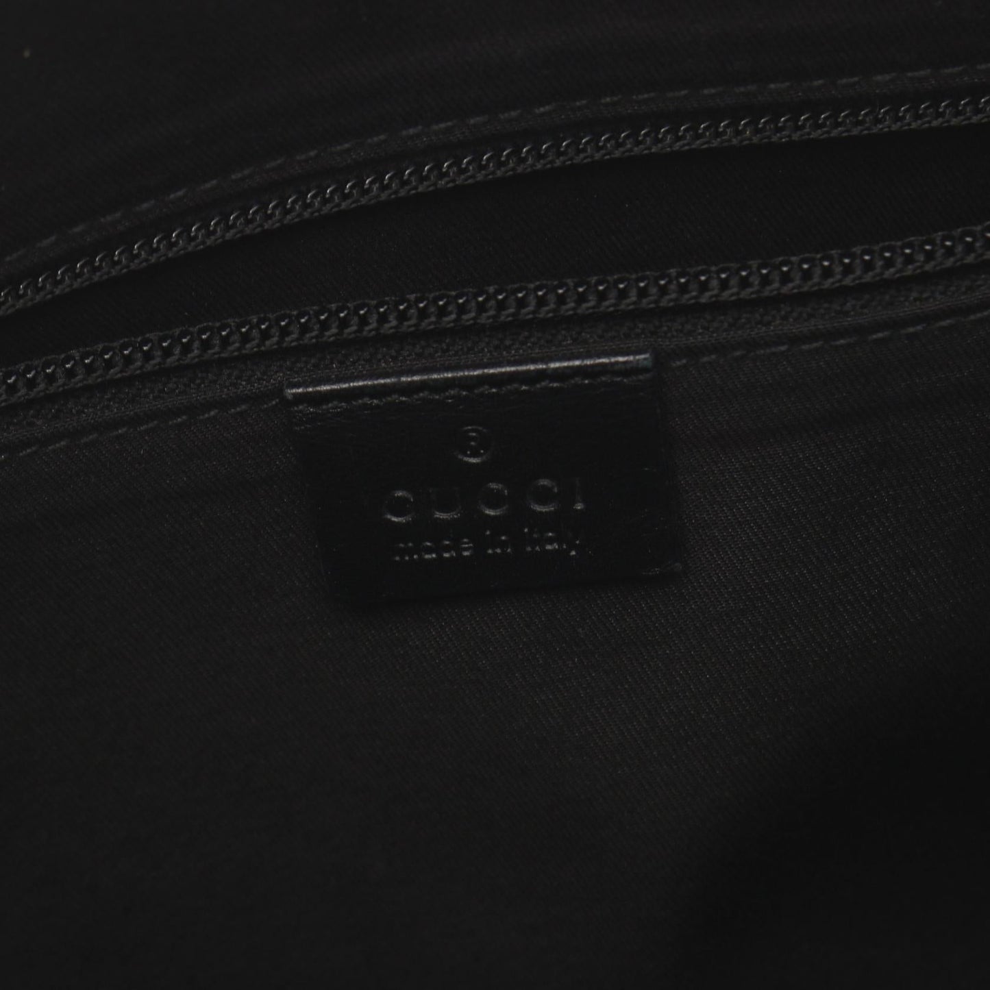 Luxury Gucci Trending 2025 GG Canvas Leather Shoulder Bag Black