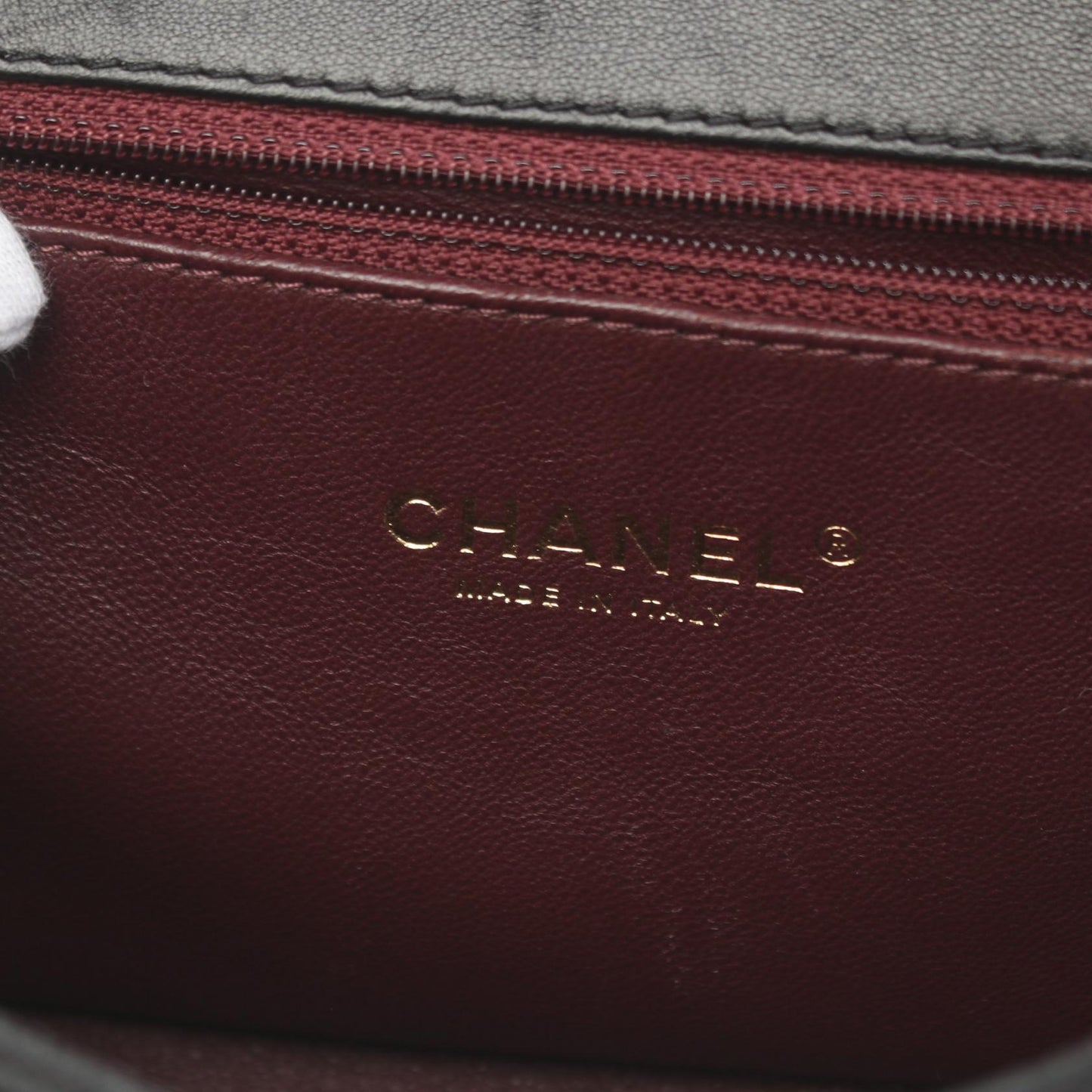 Chanel Caviar CC Filigree Shoulder Bag A93340
