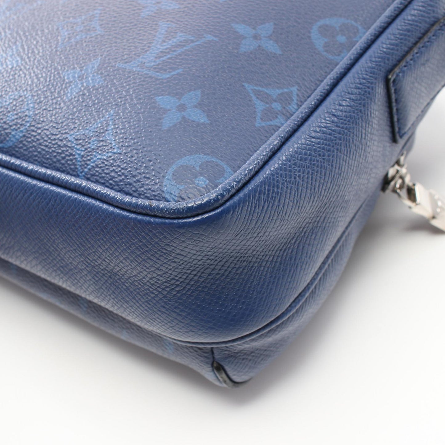 Louis Vuitton Taigarama Outdoor Messenger Bag M30242