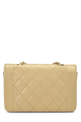 Chanel, Beige Quilted lambskin Classic Flap Small, Beige