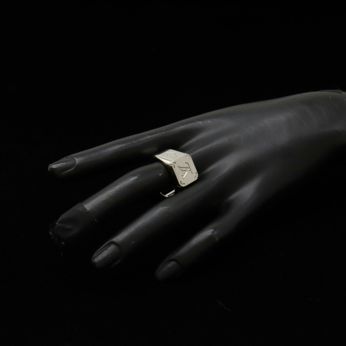 Louis Vuitton Signet Ring Silver Metal